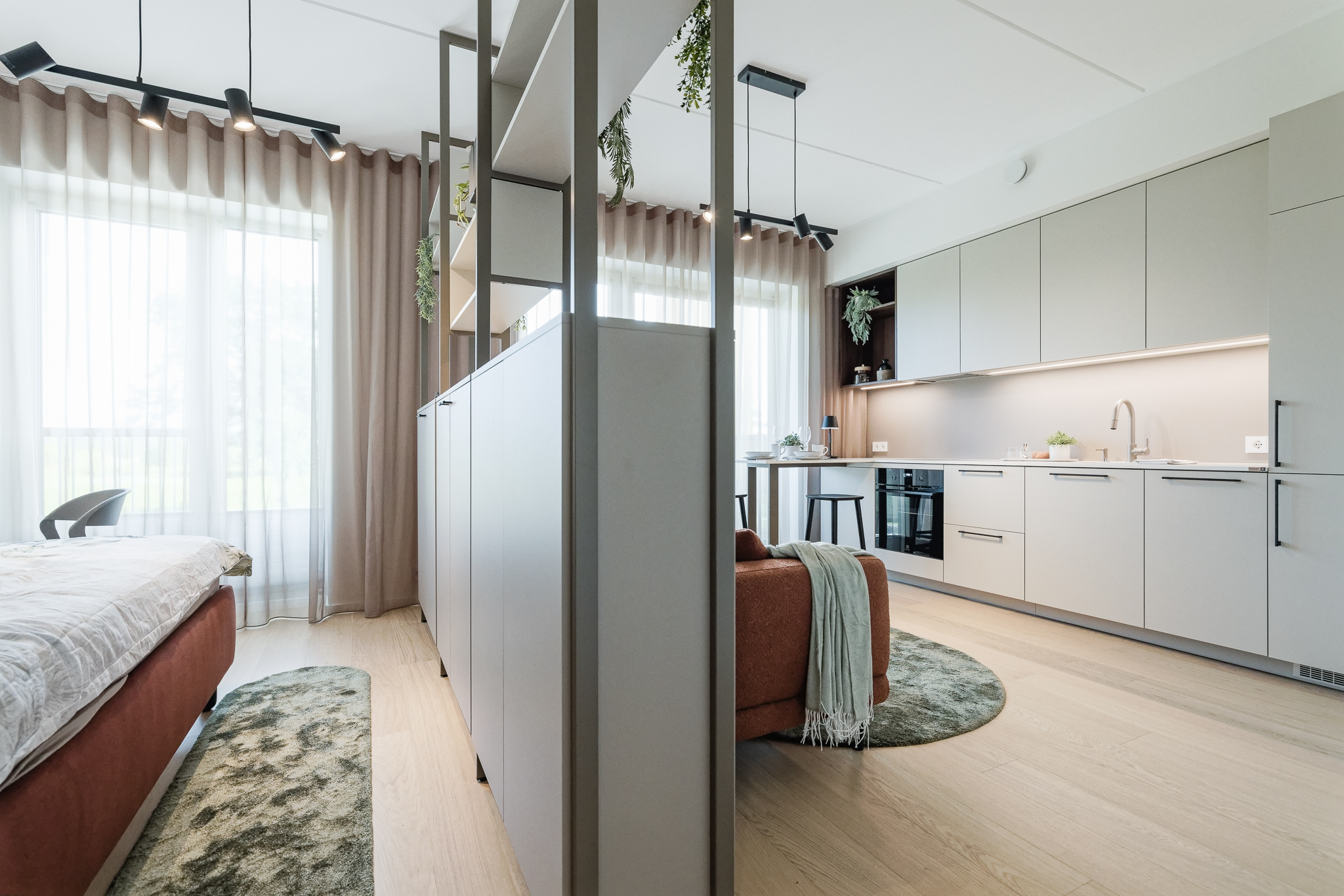 modernsed-kardinad-skandinaavia-stiil.