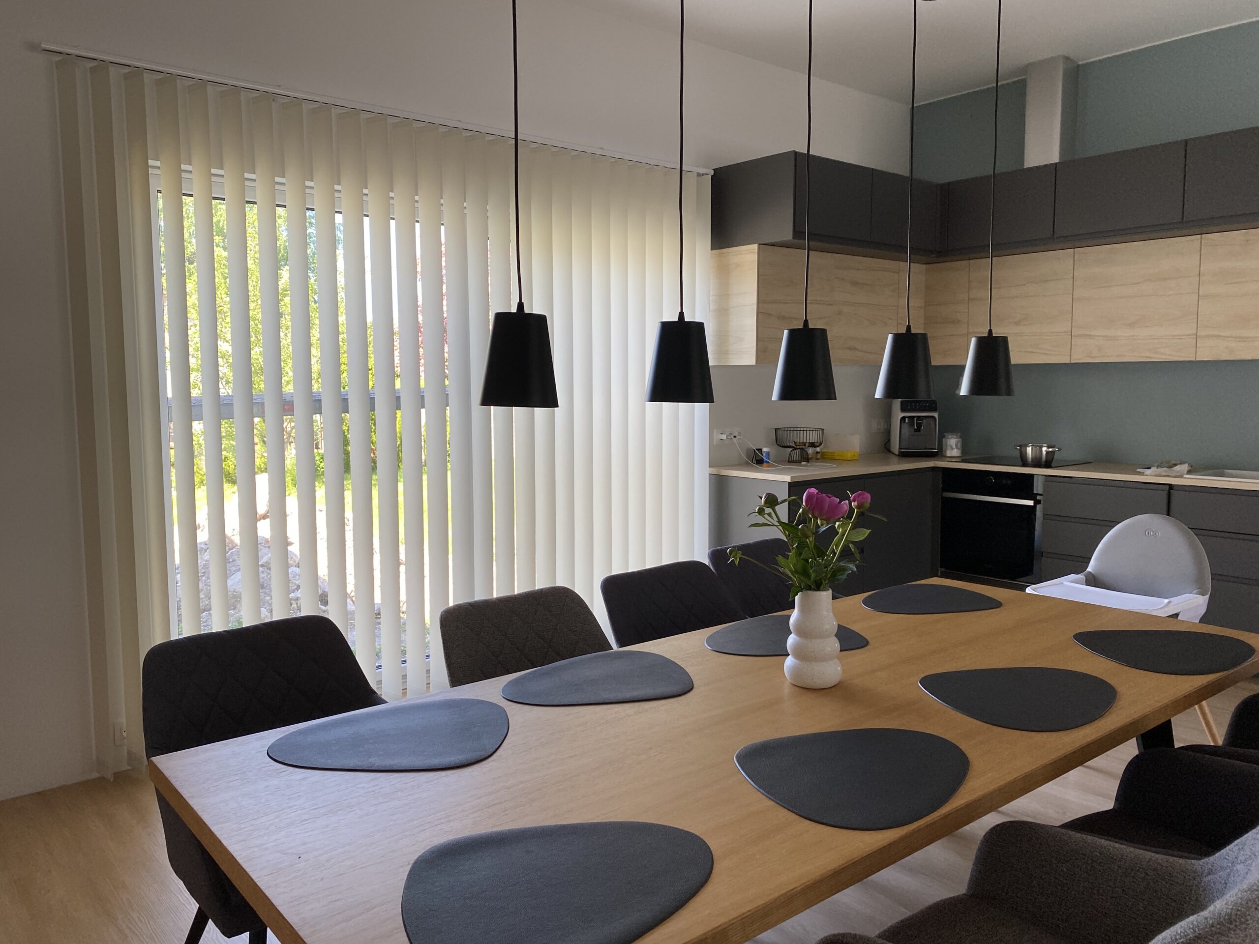 lamellkardinad-elutuba-koogiala-avaaruum lamellkardinad-elutuba-koogiala-avaaruum