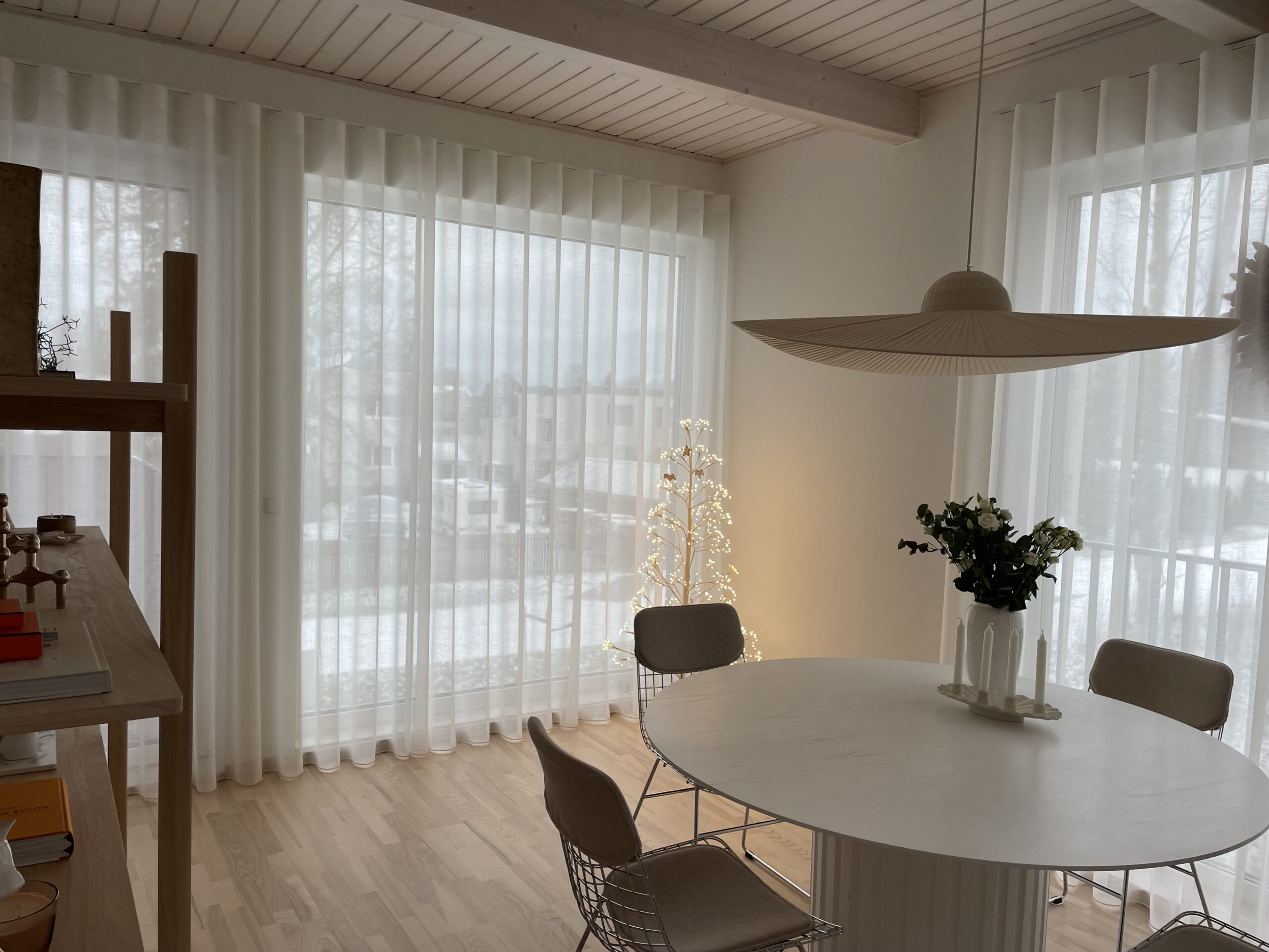 kardinasiinid-kardinad-eramaja-interjoor