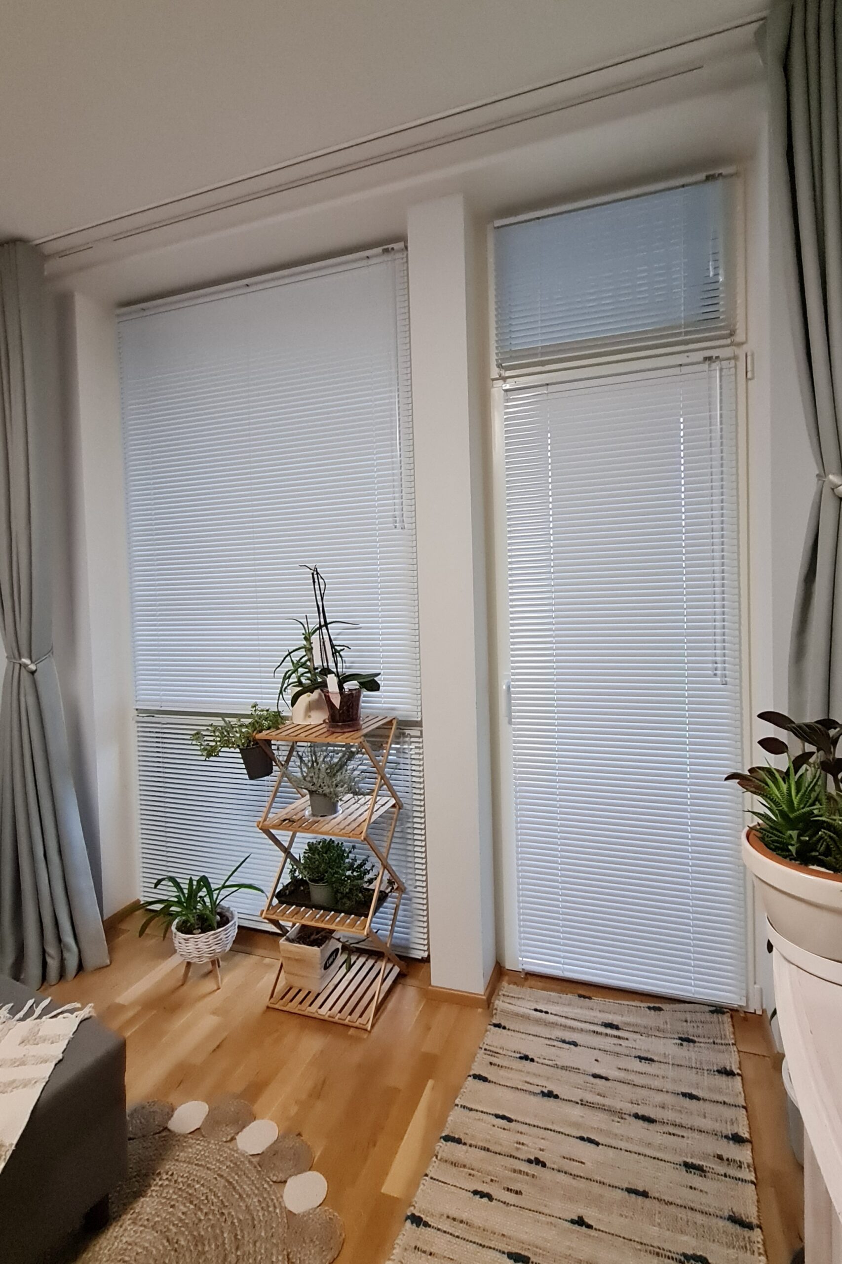 ribakardinad-aken-valguse-reguleerimine