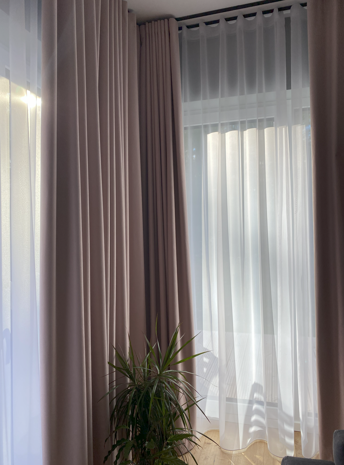 kardinad-söögiala-aken-tüll-ja-pimendav